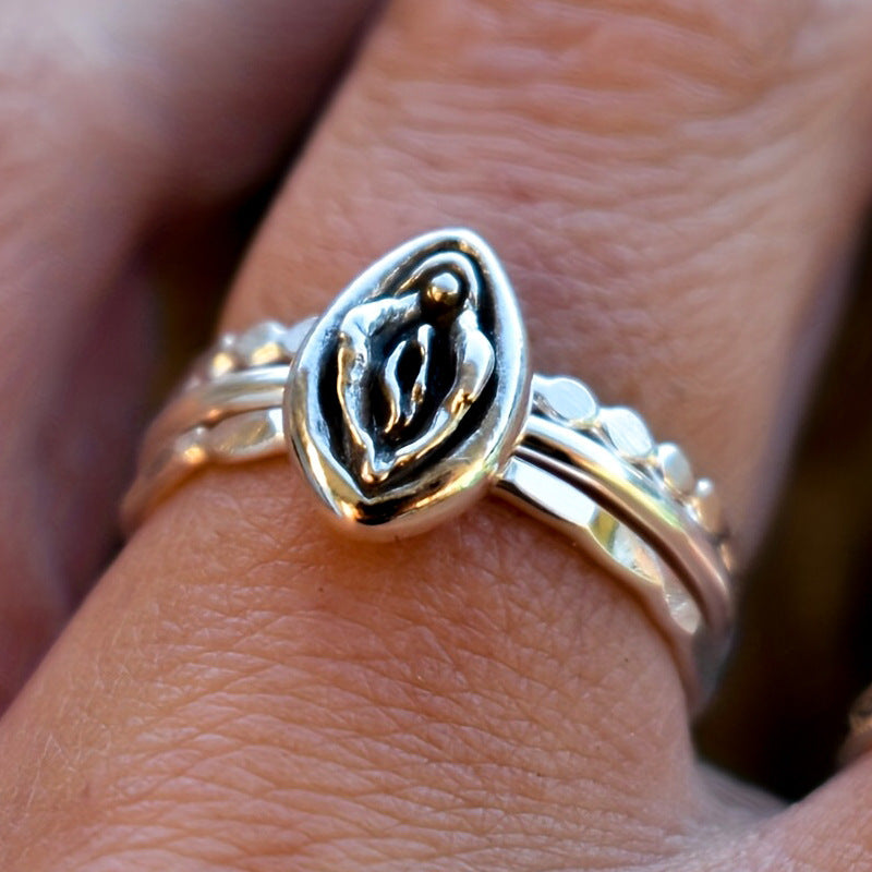 New Eyes Black Flower Feminist Declaration Of Independence Ring Three-piece Set