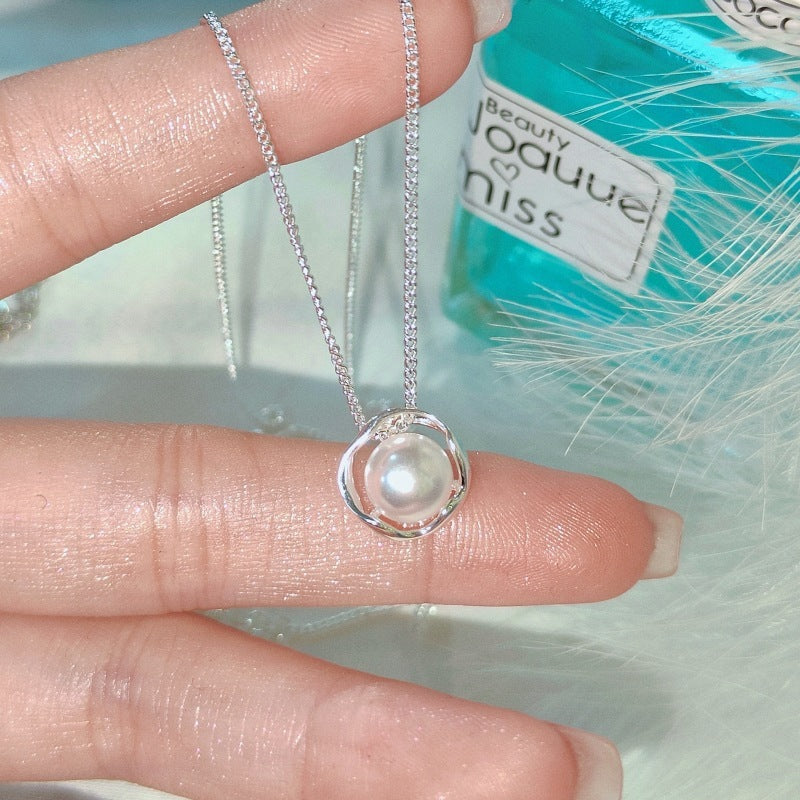 New White Snow Mountain Rose Necklace For Women