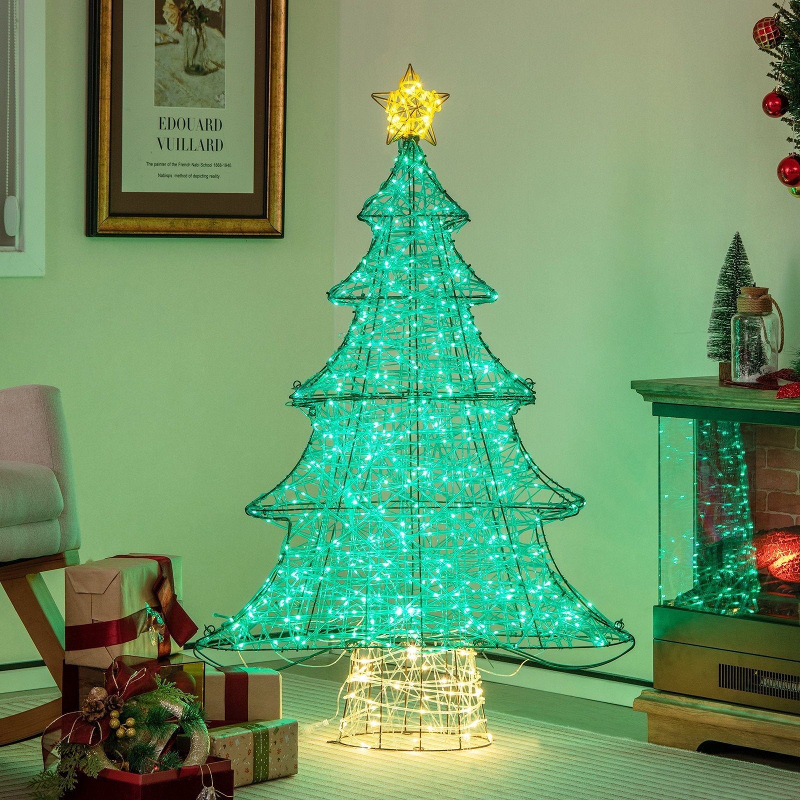 4 Feet Lighted Artificial Christmas Tree with 520 LED Lights and Top Star