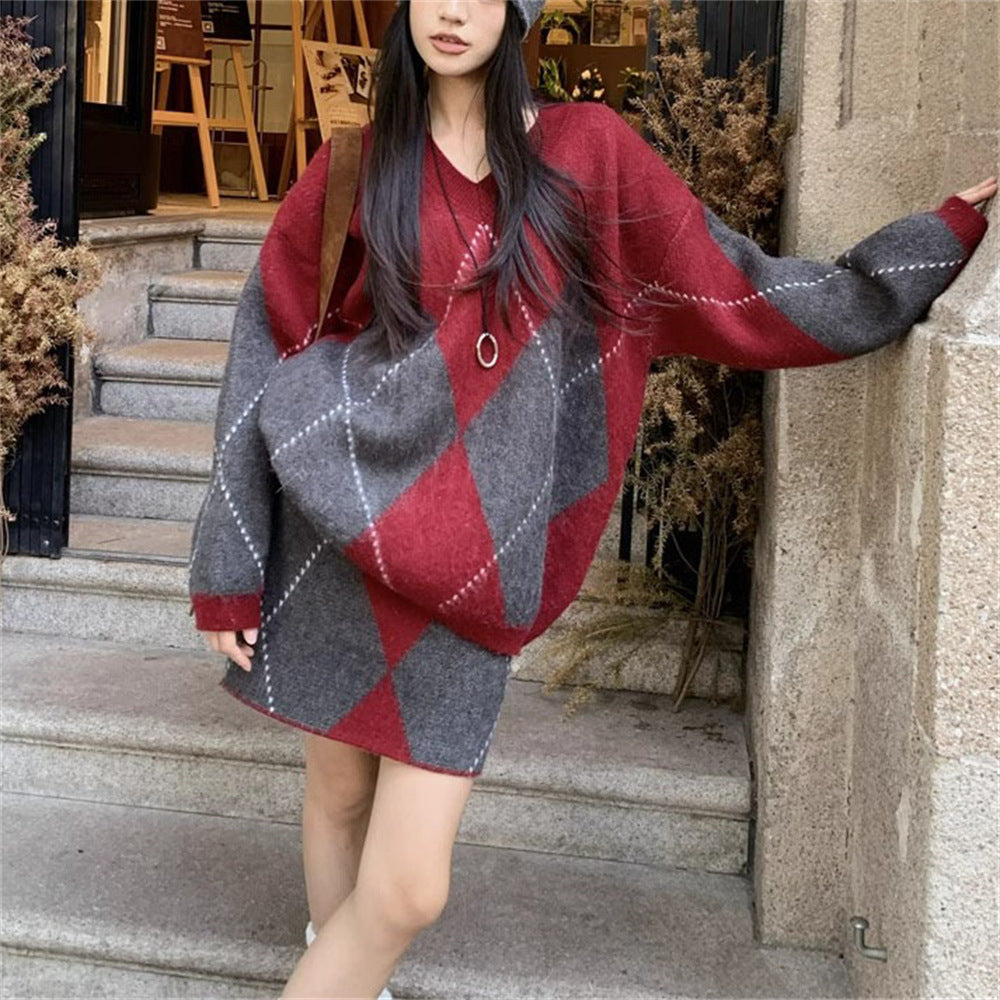 Fashionable Knitted A- Line Short Skirt Two-piece Set For Women
