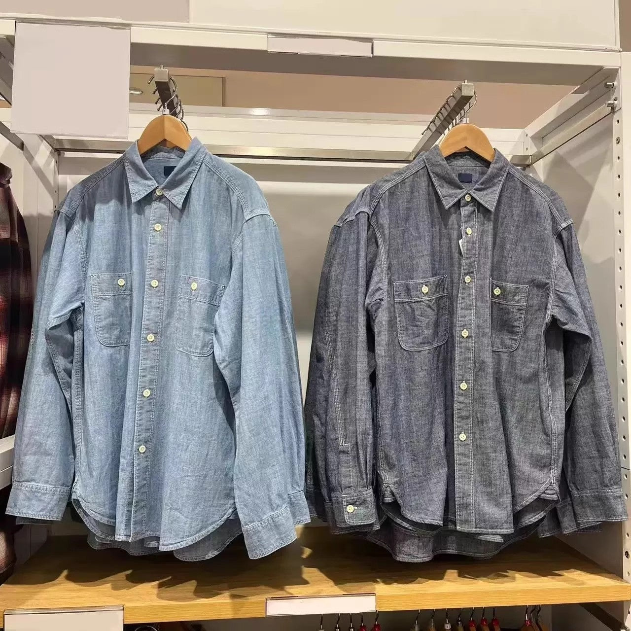 Men's And Women's Casual Loose Shirt