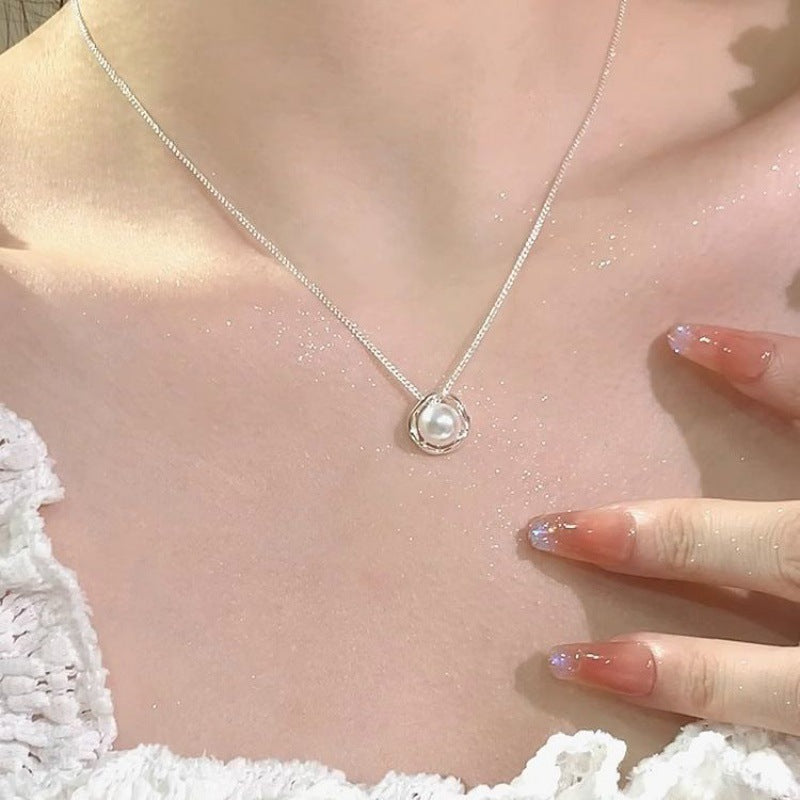 New White Snow Mountain Rose Necklace For Women