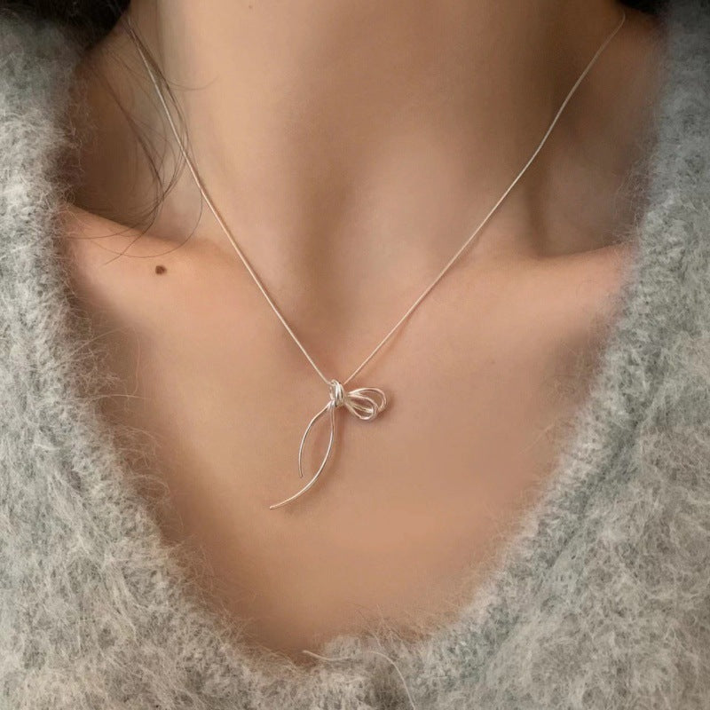 Women's Minimalist Ribbon Bow Necklace