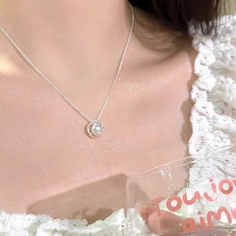 New White Snow Mountain Rose Necklace For Women