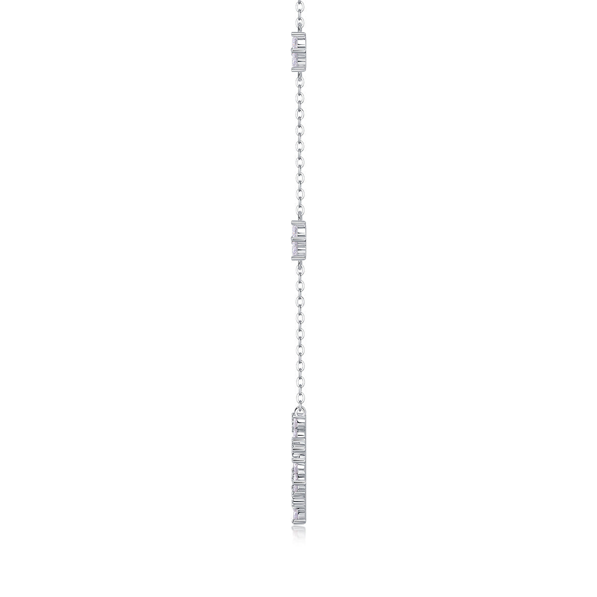 Iris - A Fashionable And Luxurious Diamond Jewelry Pendant Set With Moissanite S925 Sterling Silver And Platinum Plating