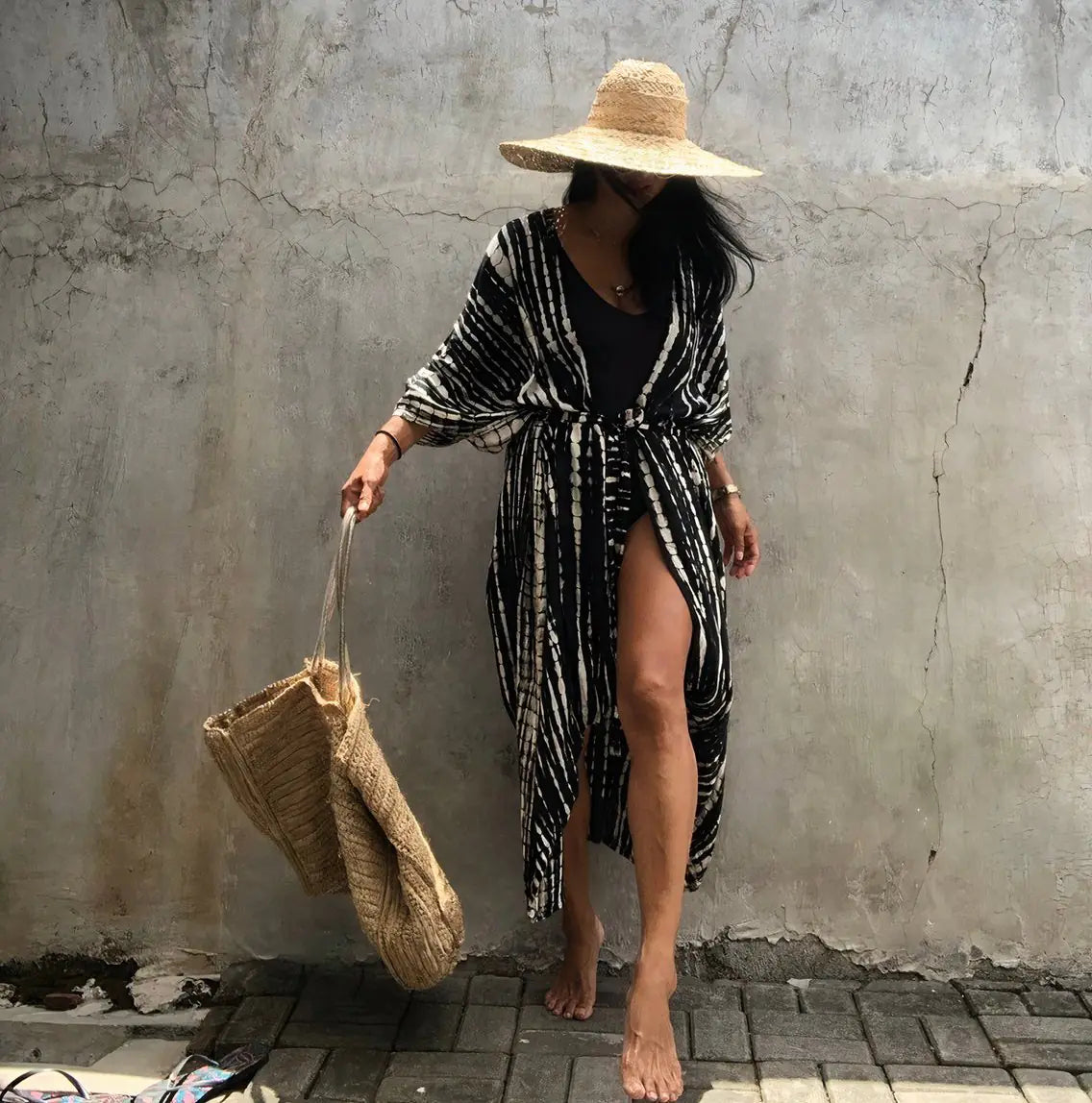 Beach Chic Black & White Kimono